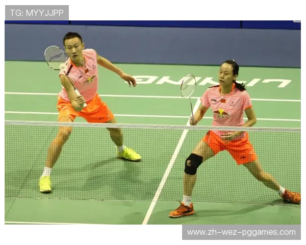 羽毛球推球发力